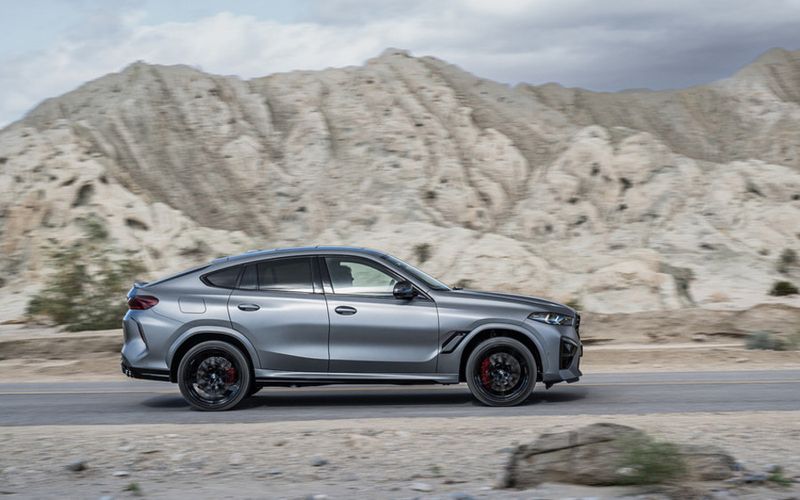 BMW X6 M Side On