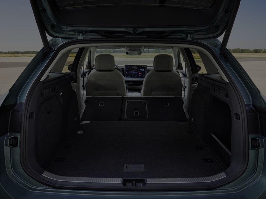 Volkswagen Passat Boot With Rear Seats Down