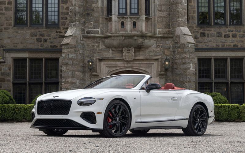 Bentley Continental GTC Front Three Quarter