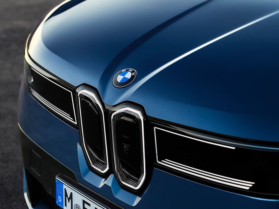 BMW iX3 Grille