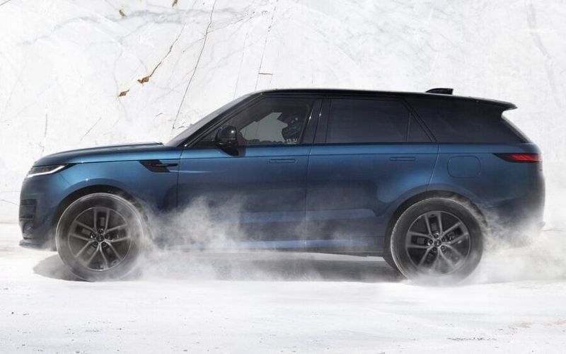 Range Rover Sport Electric Side On