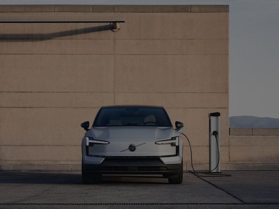 Volvo EX30 Charging