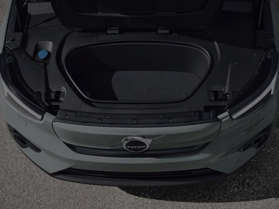 Volvo EX40 Frunk