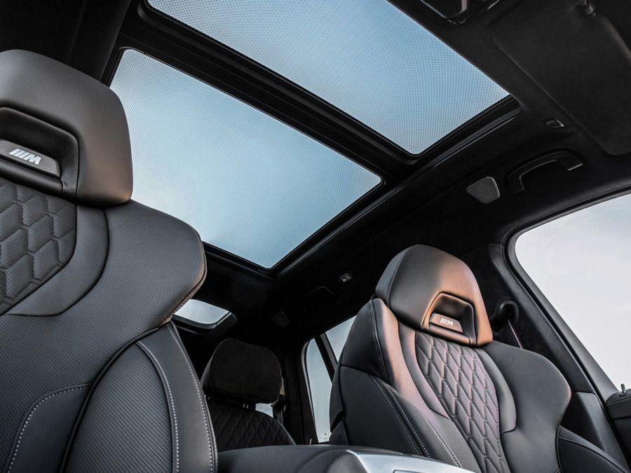 BMW X7 Panoramic Roof