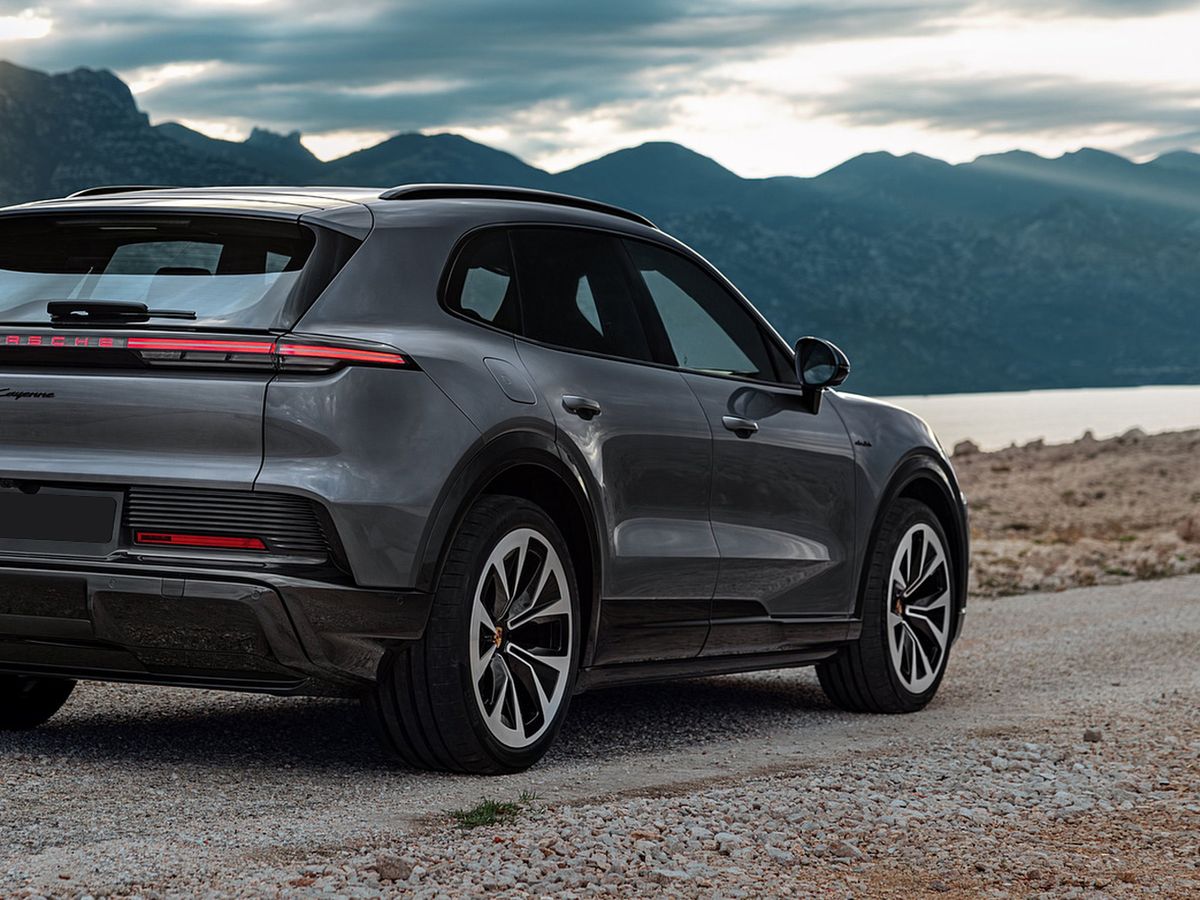 Porsche Cayenne Electric