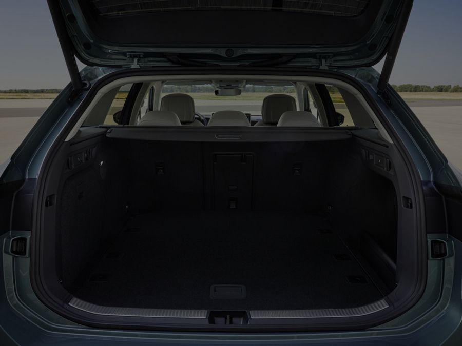 Volkswagen Passat Boot With Rear Seats Up