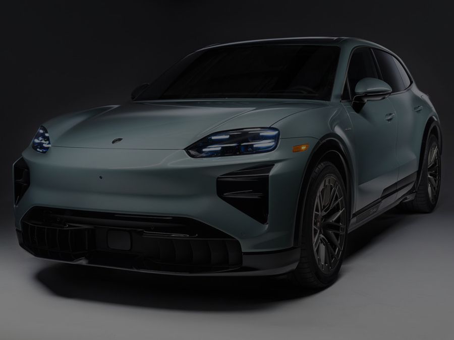 Porsche Cayenne Electric In Studio