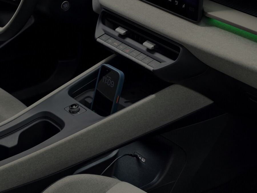 Volkswagen ID. Cross Phone Charging
