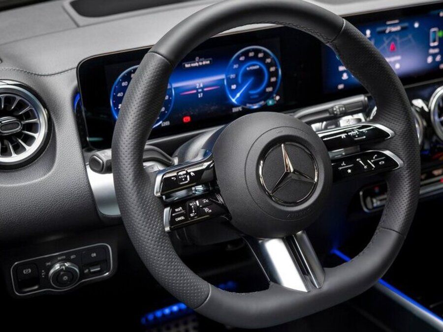 Mercedes-Benz GLB Electric Steering Wheel