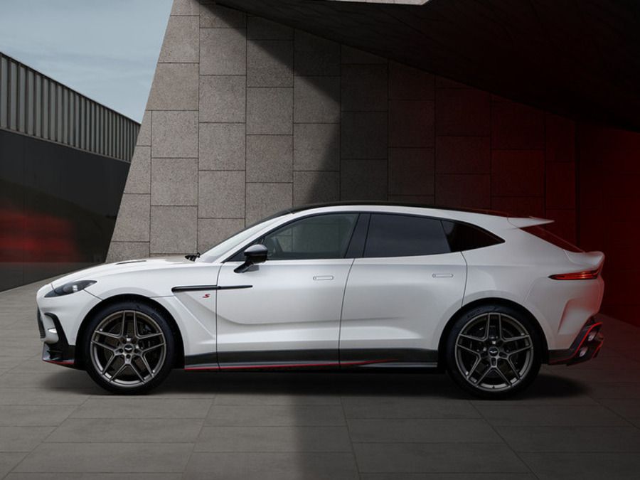 Aston Martin DBX