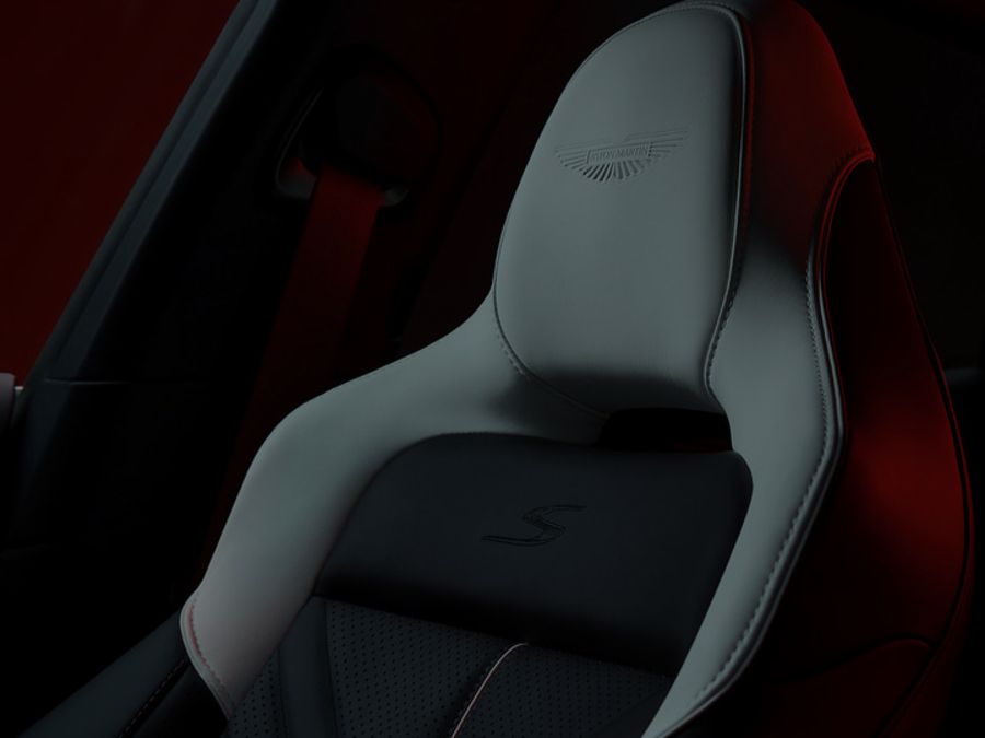 Aston Martin DBX S Seat