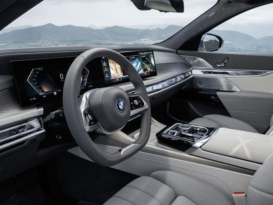 BMW i7 Interior