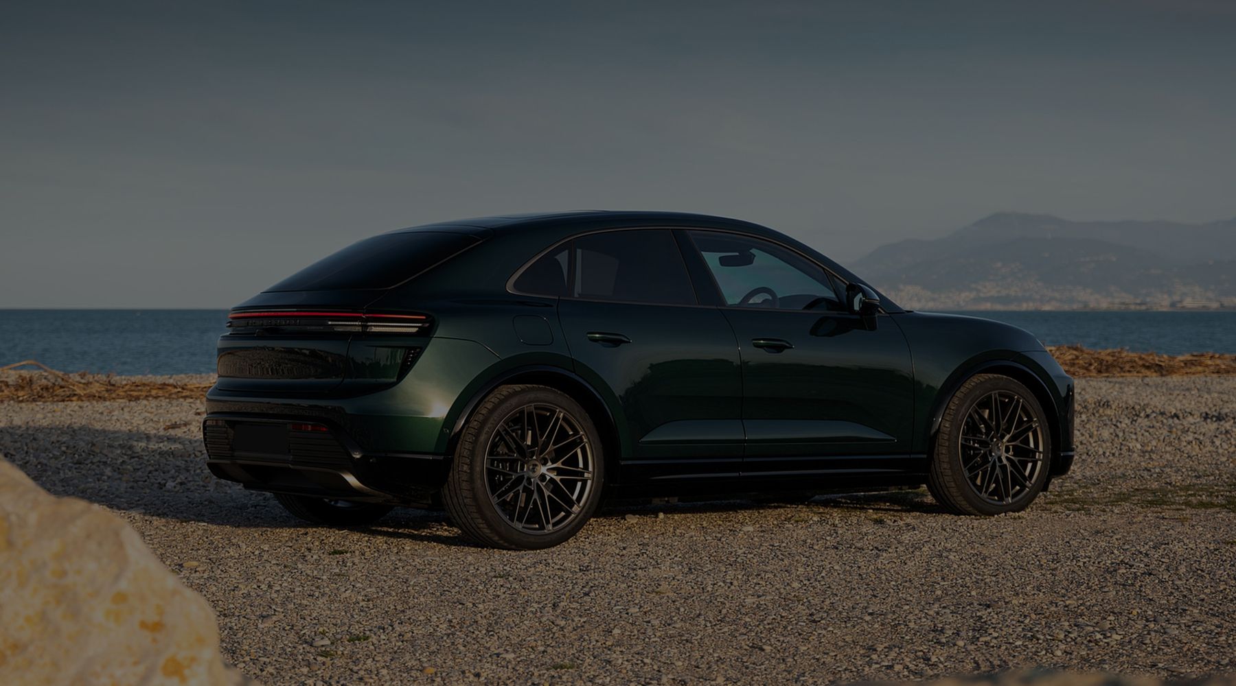 380kW 4S 100kWh 5dr Auto