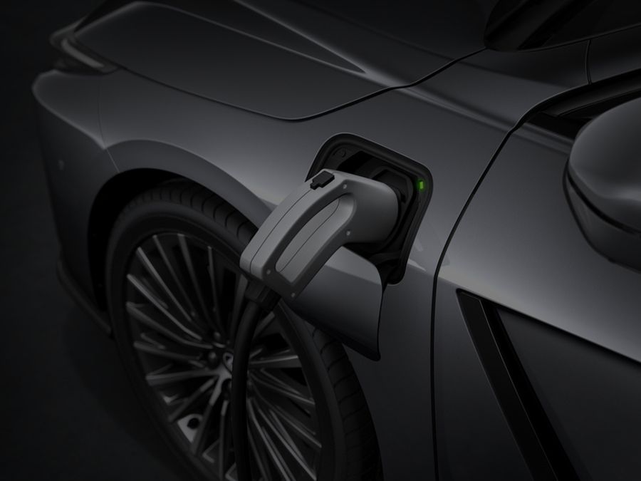 Lexus ES Charging