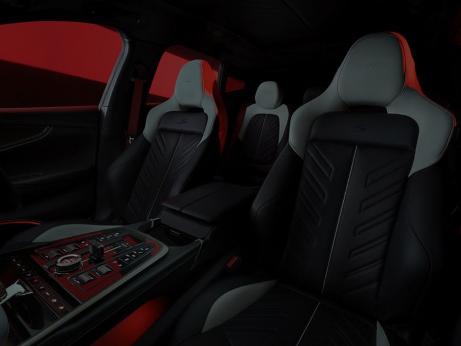 Aston Martin DBX S Seats