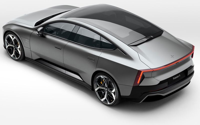 Polestar 5 Studio