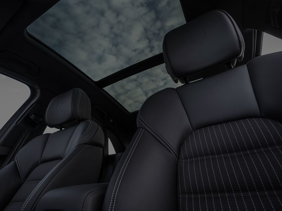 Porsche Macan Panoramic Roof