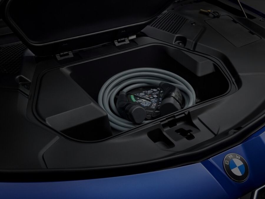 BMW i3 Saloon Front Boot With Charging Cable