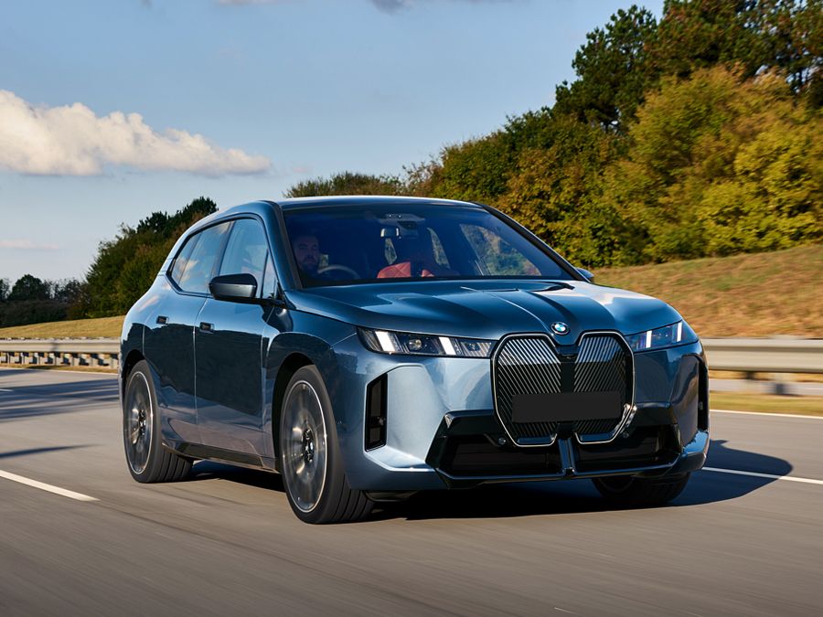 BMW iX