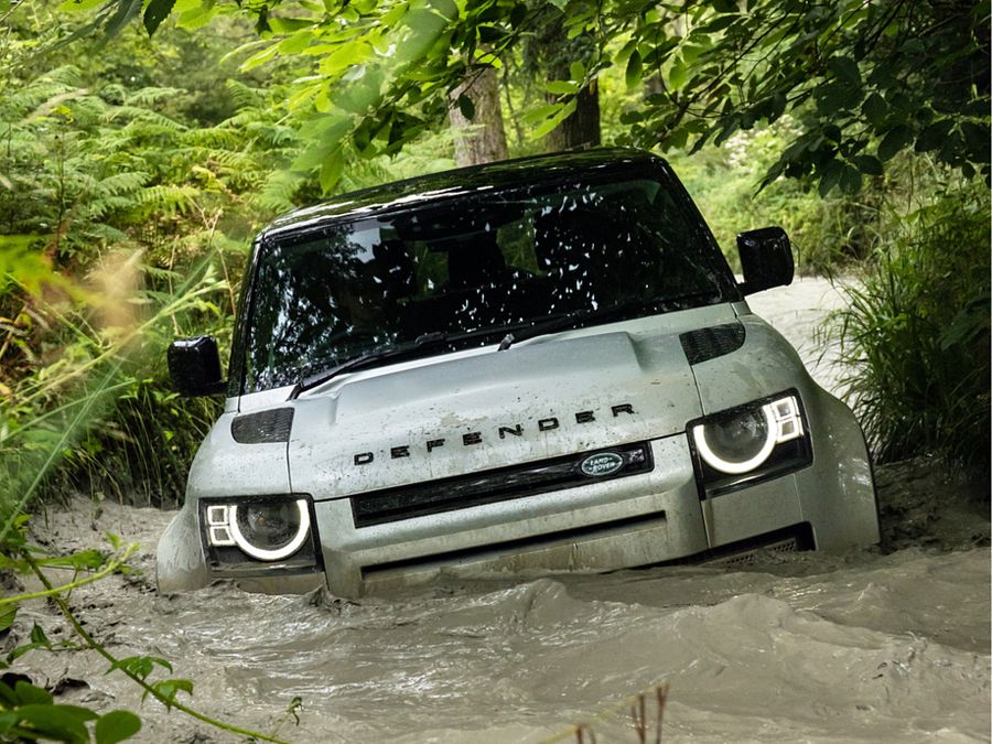Defender Wading